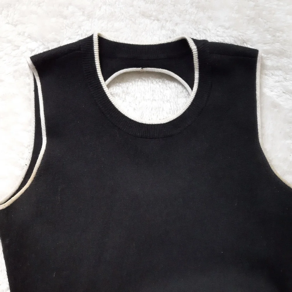 Kate Spade black fluted bow back knit dress - Picture 4 of 7